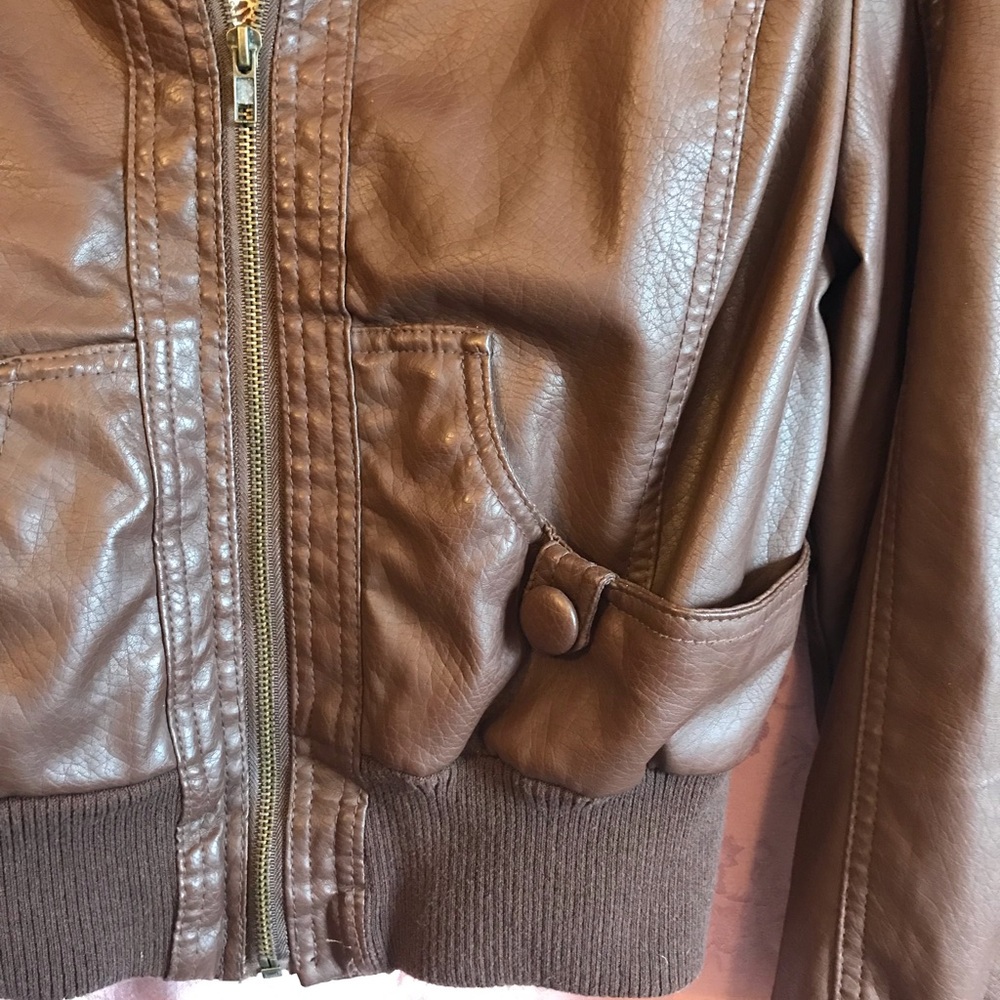 Jacket - Picture 2 of 6